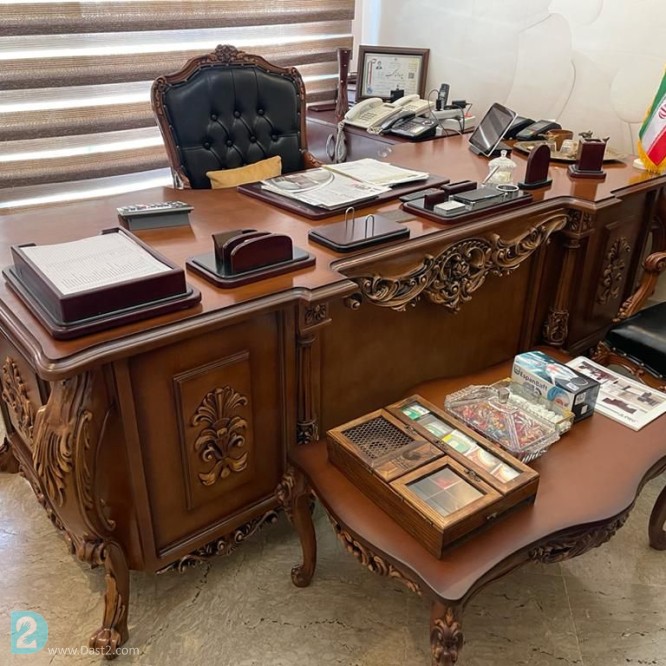 آگهی رایگان میز کنفرانس پایه فلزی