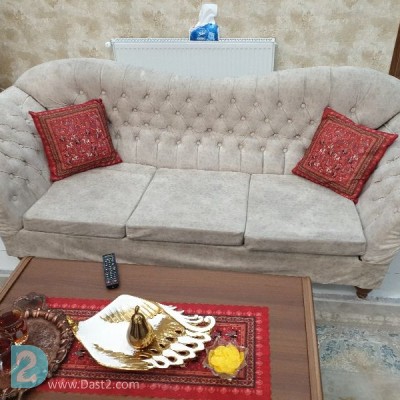 فروش مبلمان راحتی اسپرت شیک بهمراه میز جلومبلی چوبی