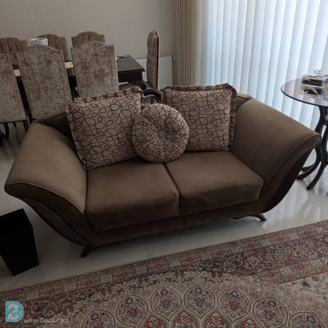 آگهی رایگان مبل و میز ناهارخوری