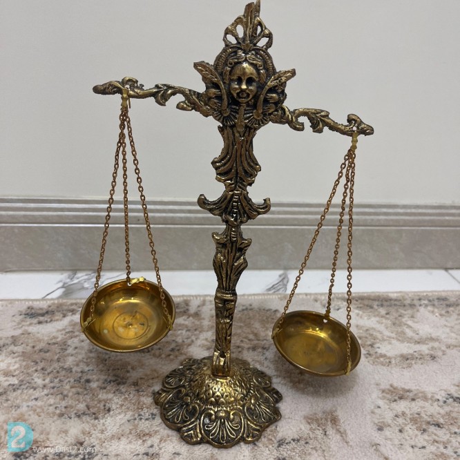 آگهی رایگان ترازوی عدالت برنزی