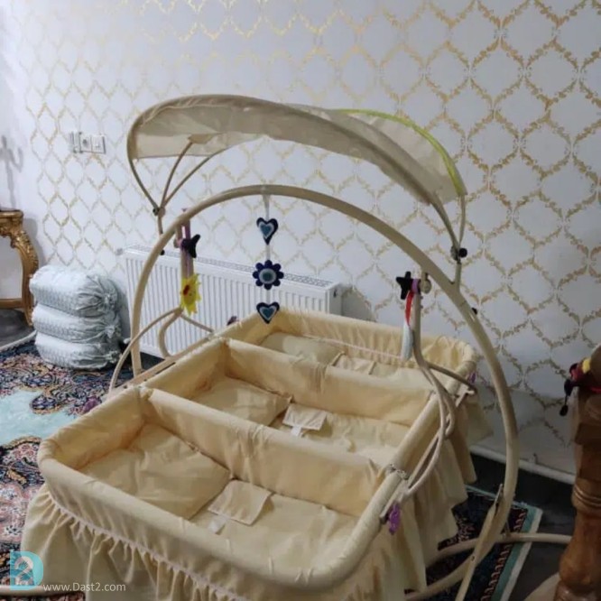 آگهی رایگان گهواره سه قلو
