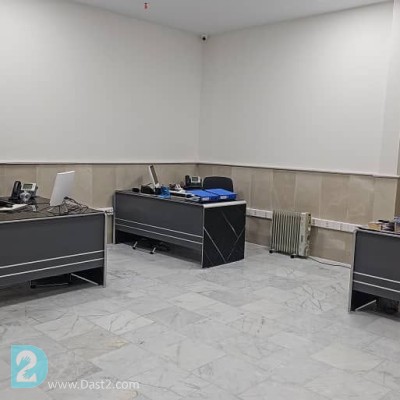 میز ایفور