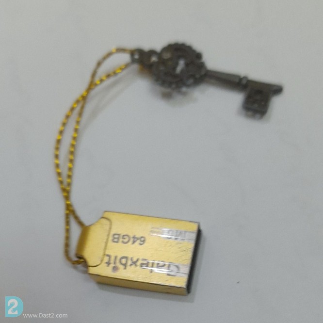 آگهی رایگان فلش ۶۴ گیگ