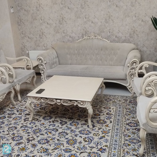آگهی رایگان مبل ۷ نفره با میز و عسلی