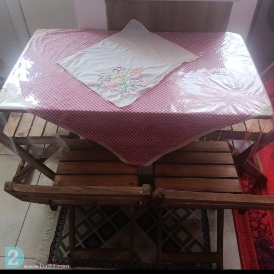 آگهی رایگان میر ناهارخوری چوبی