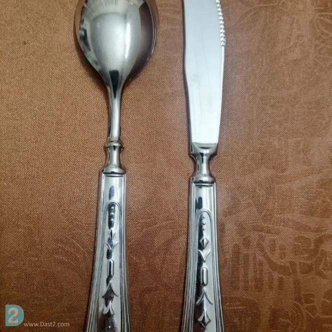 آگهی رایگان سرویس قاشق و چنگال 12 نفره سوریه