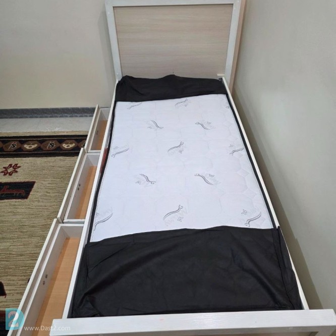 آگهی رایگان تخت خواب نوجوان همراه تشک
