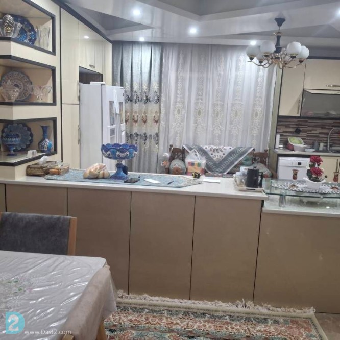 آگهی رایگان کابینت های گلاس کارکرده وتمیز
