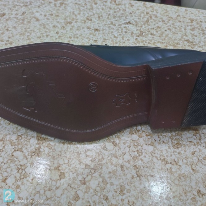 آگهی رایگان کفش ورنی