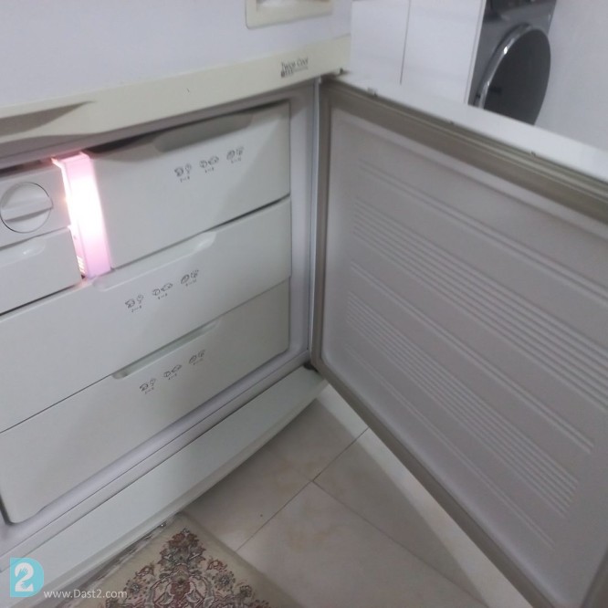 آگهی رایگان یخچال فریزر اسنوا