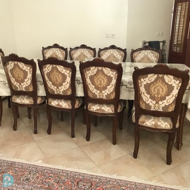 آگهی رایگان میز ناهار خوری 10 نفره چوب گردو نو