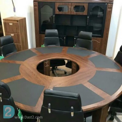 میز کنفرانس