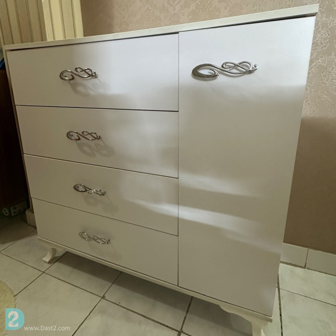 آگهی رایگان داور سفید