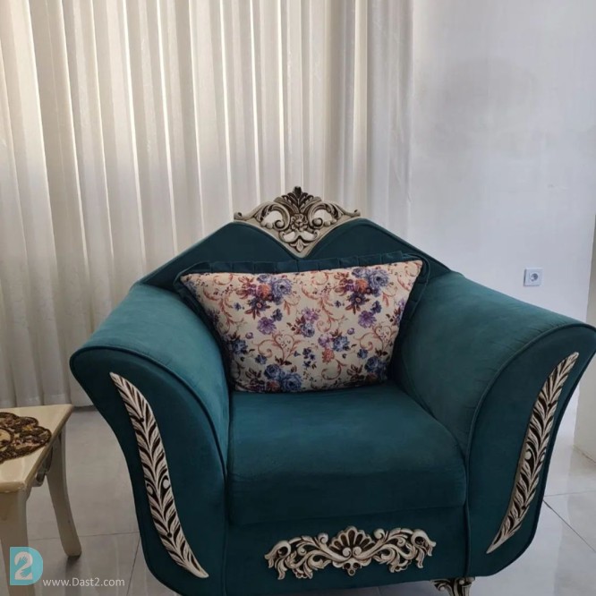 آگهی رایگان مبل 7نفره راحتی کلاسیک به همراه میزجلومبلی و دوتا عسلی بفروش می رسد.