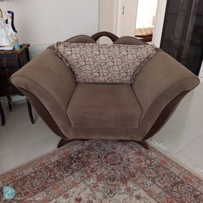 آگهی رایگان مبل و میز ناهارخوری