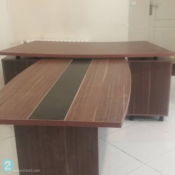 آگهی رایگان میز کنفرانس پویا