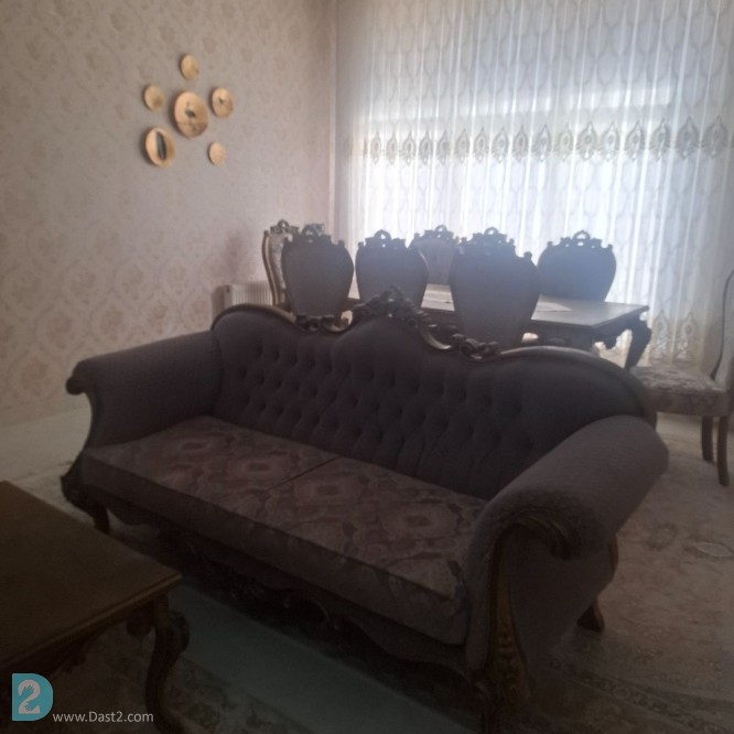 آگهی رایگان مبل ۷ نفره به همراه غذاخوری۸نفره چوب راش سالم وتمییز