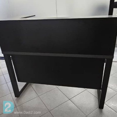 میز کانتر پایه مثلثی