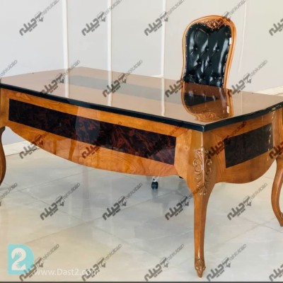میز کلاسیک رویال