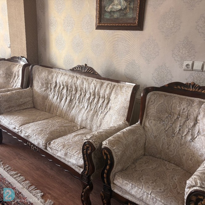 آگهی رایگان مبلمان هفت نفره و میز ناهار خوری۱۰نفره