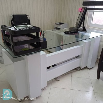 میز مدیریت و کنفرانس انزو