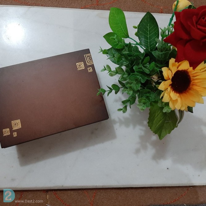 آگهی رایگان جعبه چوبی قهوه ای رنگ مناسب لوازم آرایشی و زیوالات