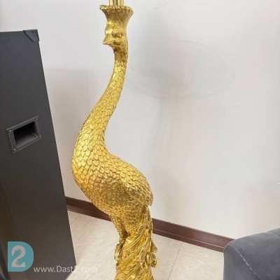 مجمسه های طلایی از جنس پلی استر فشرده شده