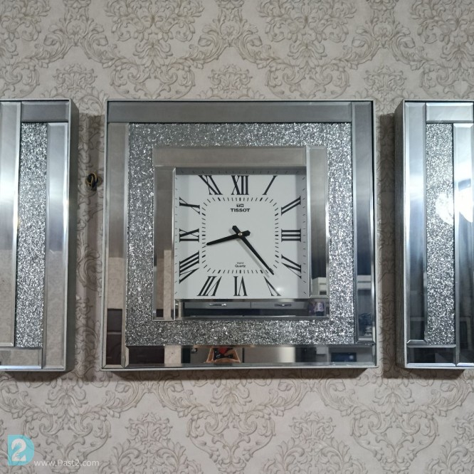 آگهی رایگان ساعت دیواری و ست جادستمال کاغذی