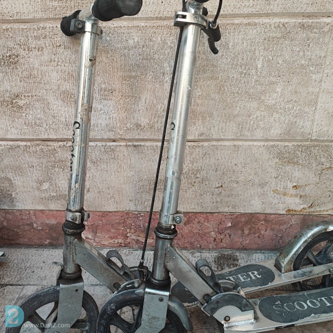 آگهی رایگان اسکوتر متوسط تاشو پرسرعت برند Scooter