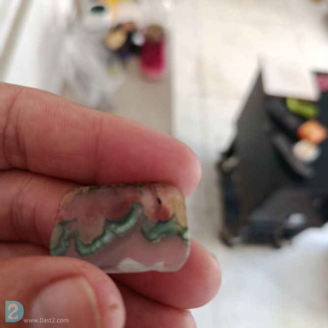 آگهی رایگان نگین طبیعی با نقش کلمه « الله »