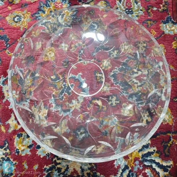 آگهی رایگان کریستال لارووس