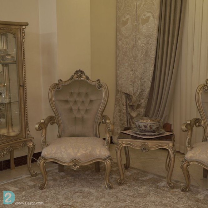 آگهی رایگان مبل هفت نفره به همراه کنسول دکور و ناهار خوری ۶ نفره و یک دست مبل راحتی