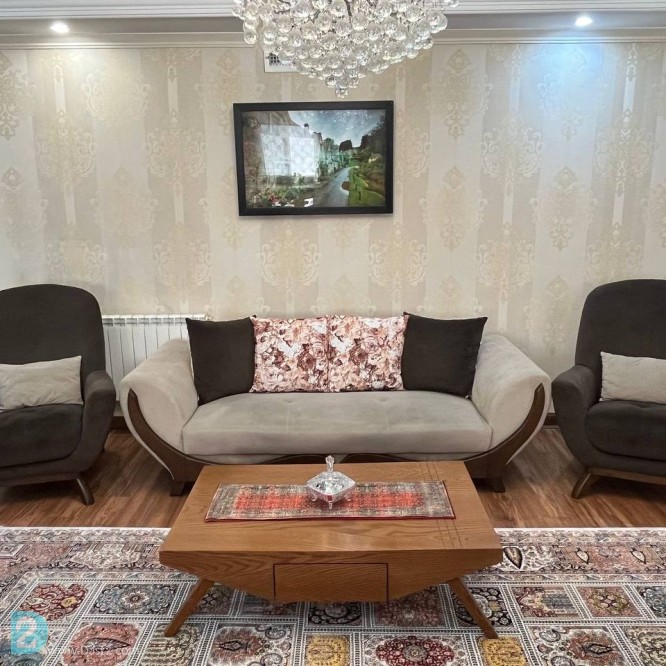 آگهی رایگان ست مبل 7نفره خانگی تمیز و سالم