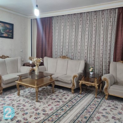 مبلمان كلاسيك 7نفره بهمراه ميزناهارخوري 6 نفره