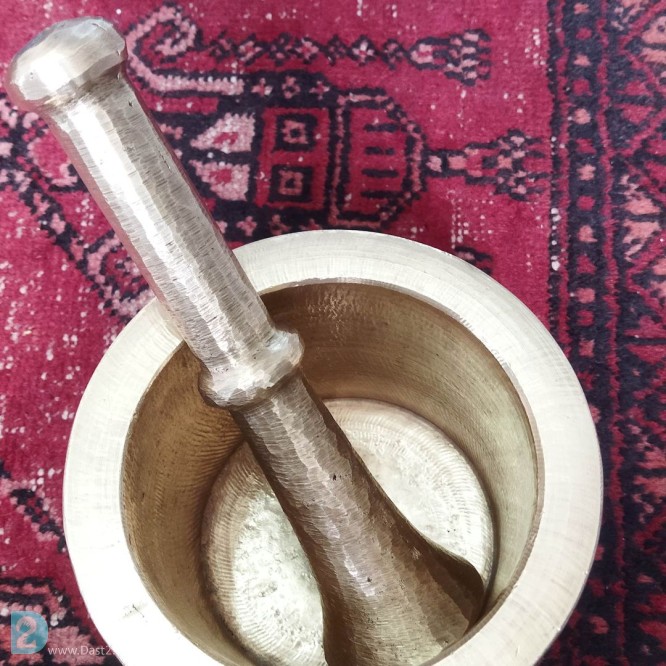 آگهی رایگان هاون برنجی قدیمی