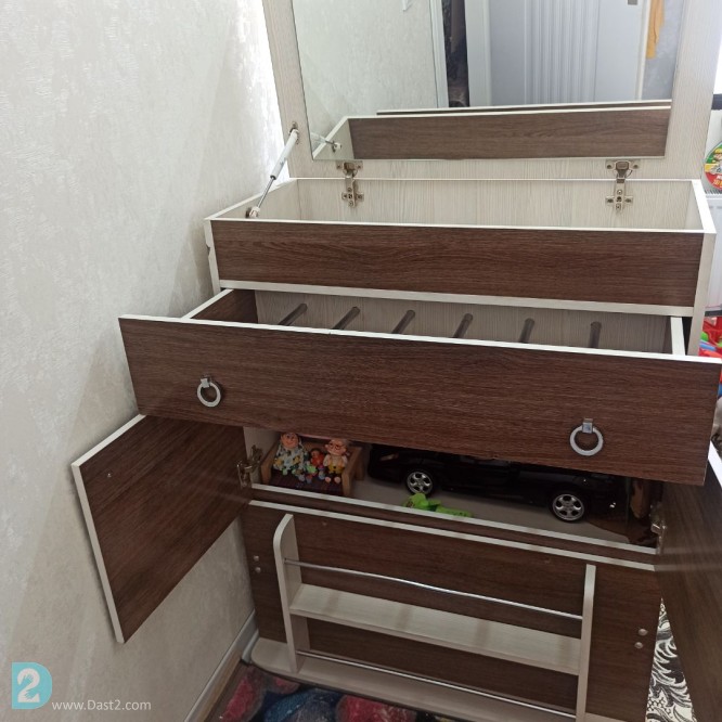 آگهی رایگان تخت کودک و نوجوان( گهواره نوزاد)