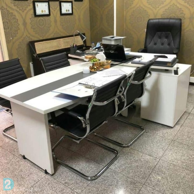 آگهی رایگان میز کنفرانس پویا