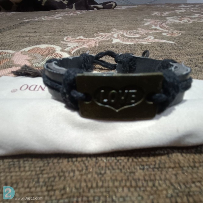 آگهی رایگان دستبند Love