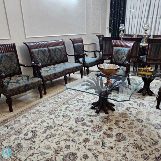 آگهی رایگان مبلمان ۶ نفره و نهار خوری ۸ نفره کلاسیک میز وسط و دو عدد عسلی