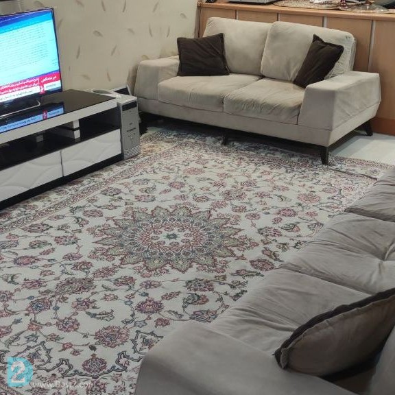 آگهی رایگان مبلمان 7 نفره + میز و 6 صندلی ناهارخوری