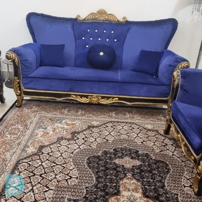 مبلمان ۷ نفره به همراه جلو مبلی و عسلی بسیار تمیز