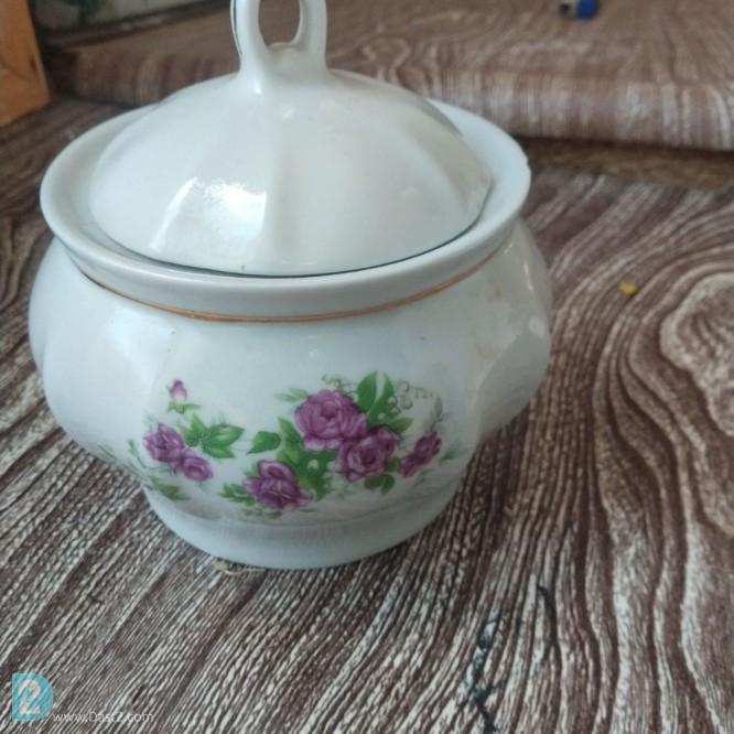 آگهی رایگان سرویس چینی ژاپنی اصل گلسرخی 43پارچه
