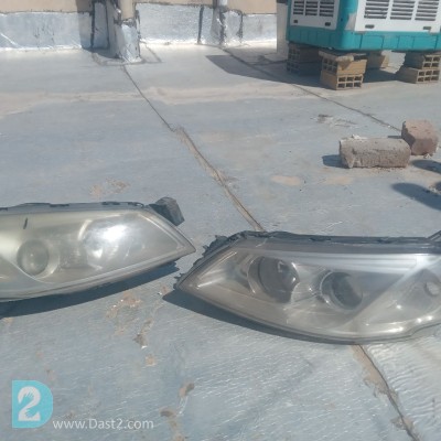 یه جفت چراغ رانا معمولی